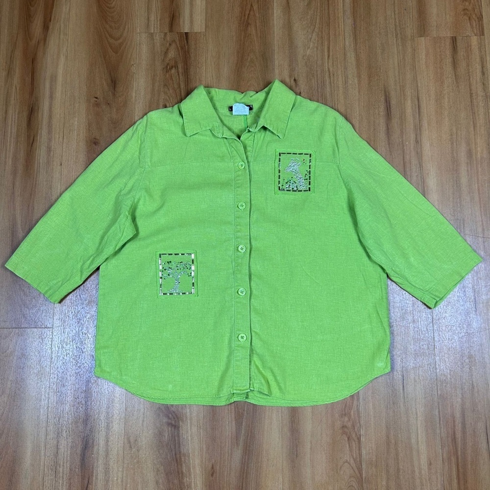 Gepetto Green Blouse with Decorative Patterns and Relaxed Fit 50% Rayon 50% Line - Picture 2 of 12
